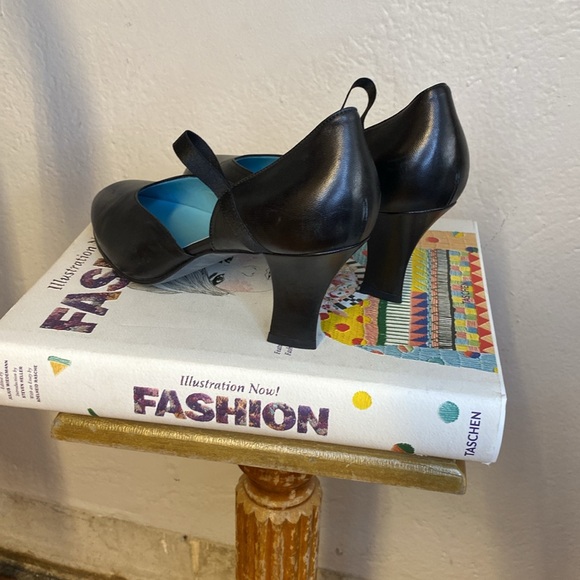 Thierry Rabotin Pumps, 39.5 - Picture 3 of 7